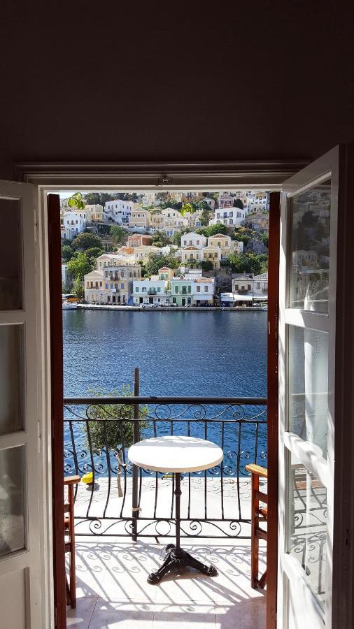 Symi Blue Port Apartment Экстерьер фото